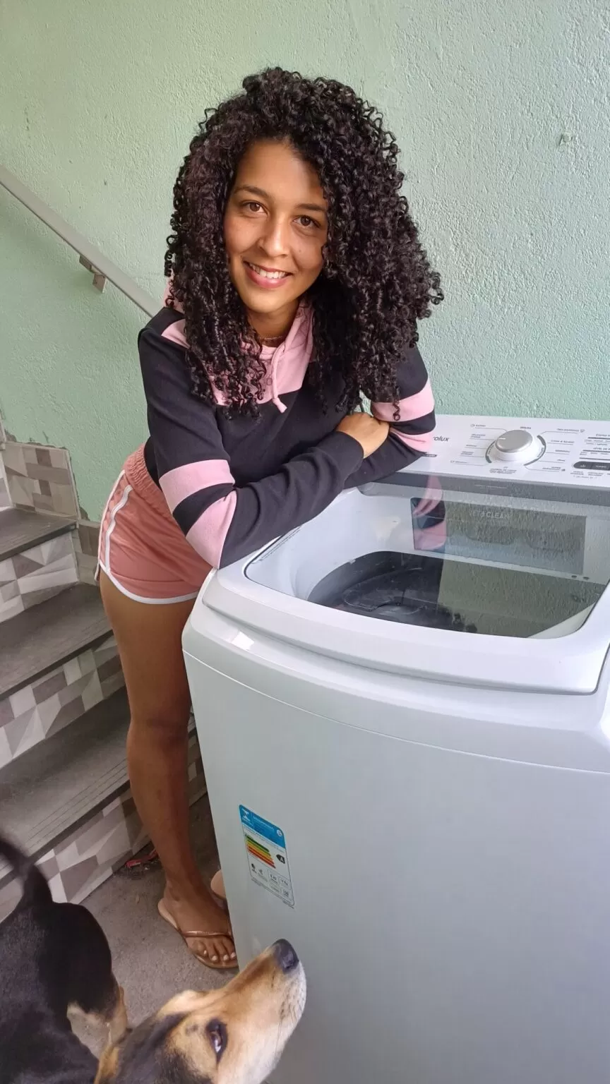 Máquina de lavar nova conquistada por Andrea